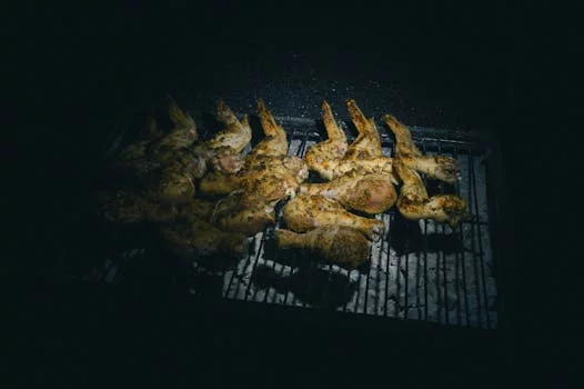 healthy grilled chicken wings with vegetables